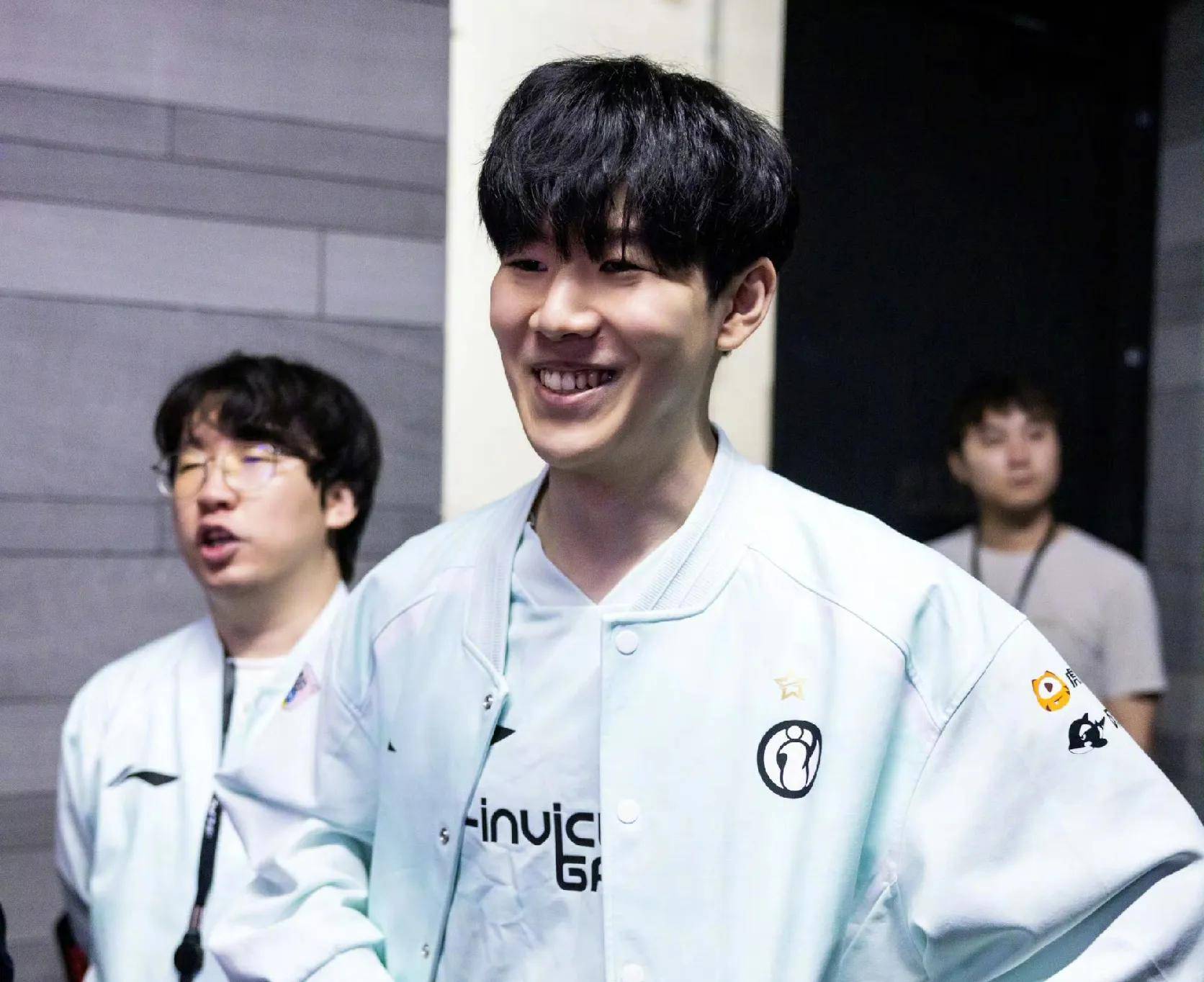 赛中也会彼 赛中也会彼