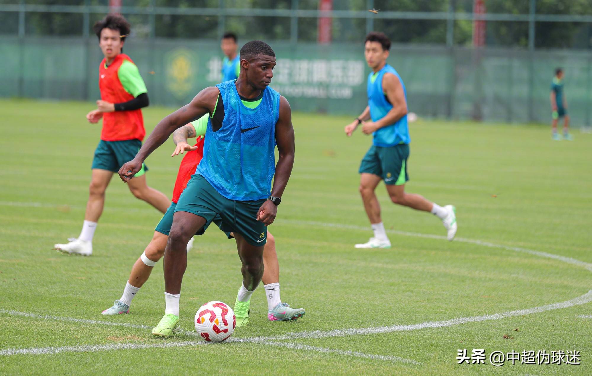 不仅给予了 不仅给予了